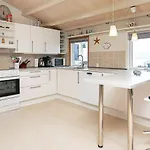 Beachside Gem For 6 - By Traum Tårup