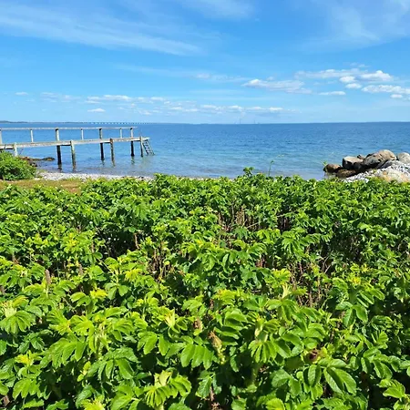 Beachside Gem For 6 - By Traum *